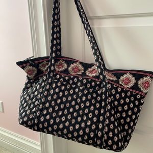 Vera Bradley large black tote / travel